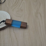 Leanzni Vintage Fashionable Wooden Resin Necklace