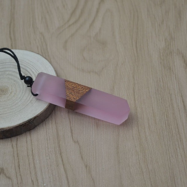 Leanzni Vintage Fashionable Wooden Resin Necklace