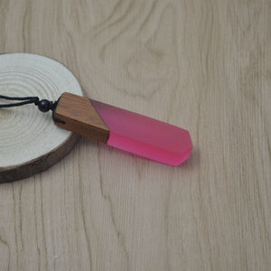 Leanzni Vintage Fashionable Wooden Resin Necklace
